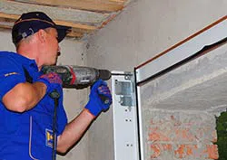 Trust Garage Door Denver, CO 303-502-2820 - repair-side